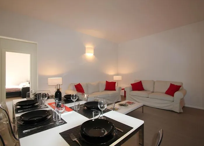 Sant\'Ambrogio Apartment